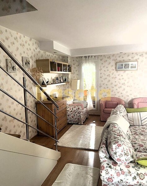 Vila N, Cosmopolis, 95mp, mobilata si utilata, terasa inchisa